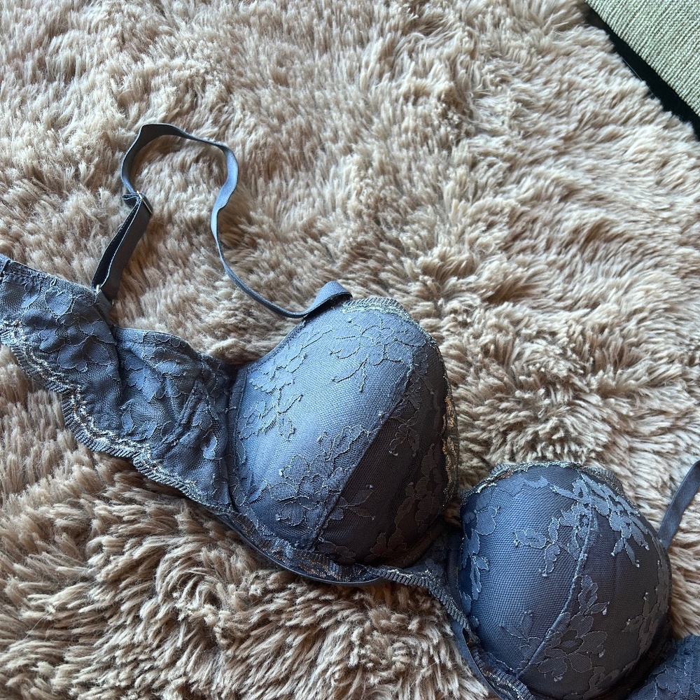 Victoria Secret Push Up Bra
